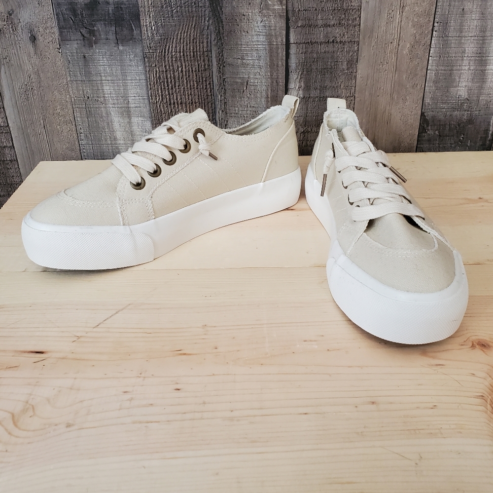 Cream Canvas Platform Shoes Women's size 7.5